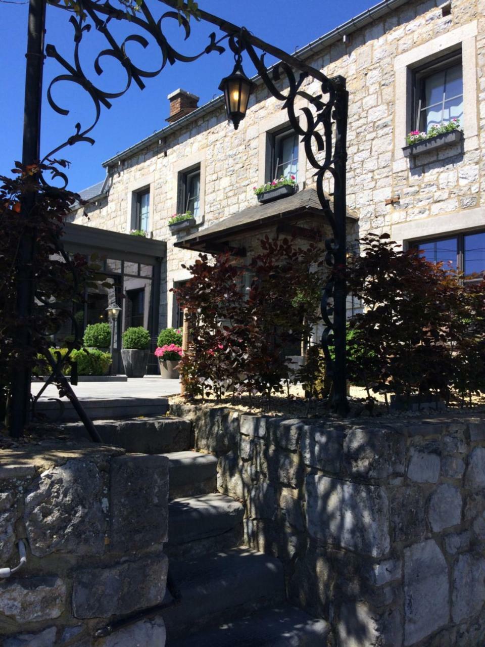 Hotel Le Fenil Celles  Eksteriør bilde