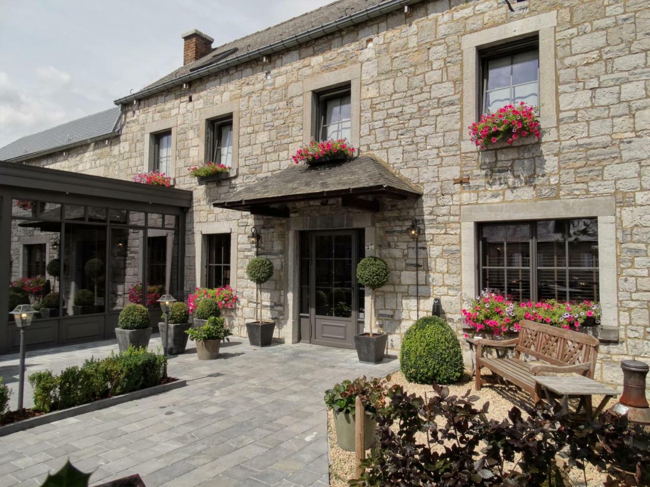 Hotel Le Fenil Celles  Eksteriør bilde